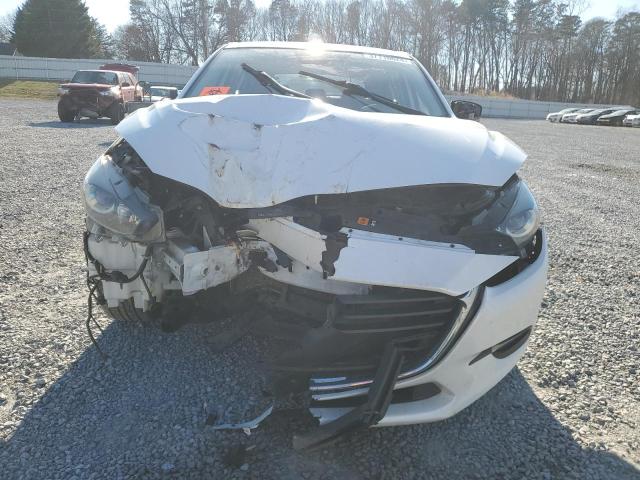 Photo 4 VIN: 3MZBN1L3XJM263632 - MAZDA 3 