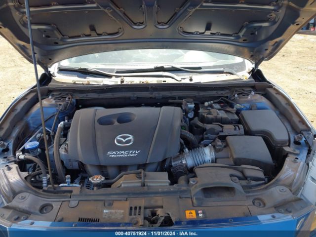 Photo 9 VIN: 3MZBN1L3XJM268572 - MAZDA MAZDA3 