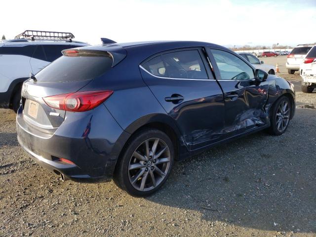 Photo 2 VIN: 3MZBN1L3XJM272895 - MAZDA 3 