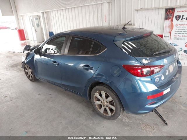 Photo 2 VIN: 3MZBN1L70HM142704 - MAZDA MAZDA3 