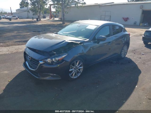 Photo 1 VIN: 3MZBN1L70HM154982 - MAZDA MAZDA3 