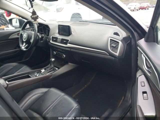 Photo 4 VIN: 3MZBN1L75HM152502 - MAZDA MAZDA3 