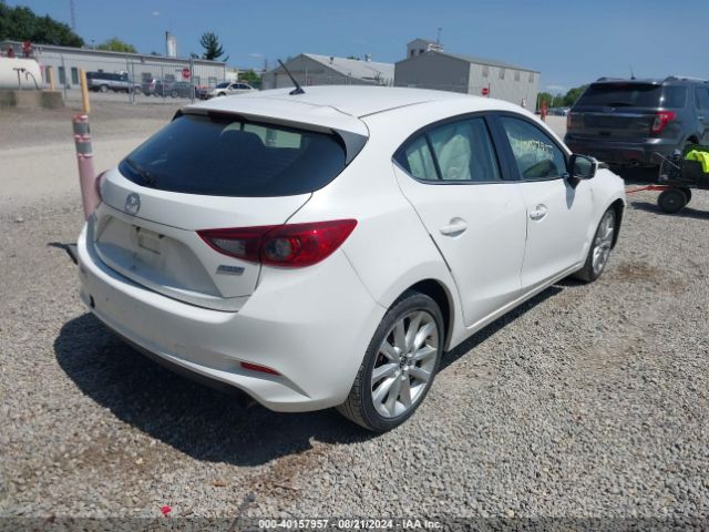 Photo 3 VIN: 3MZBN1L77HM126418 - MAZDA MAZDA3 