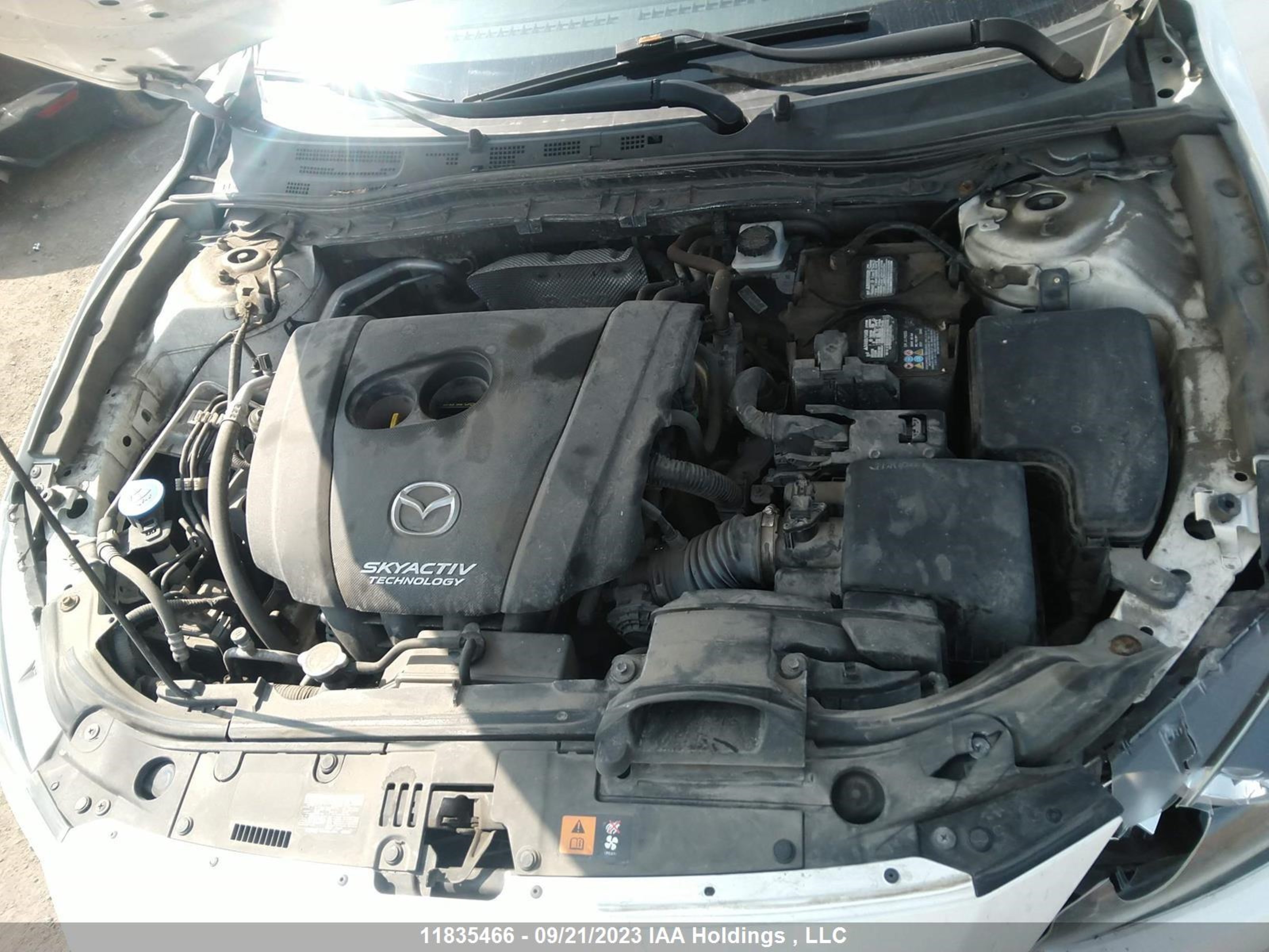 Photo 9 VIN: 3MZBN1L77HM145258 - MAZDA 3 