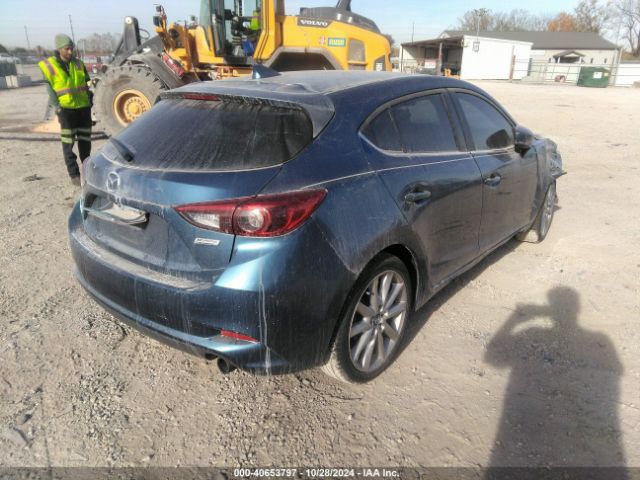 Photo 3 VIN: 3MZBN1M31HM128578 - MAZDA MAZDA3 