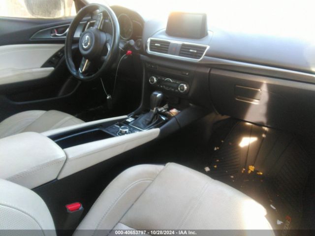 Photo 4 VIN: 3MZBN1M31HM128578 - MAZDA MAZDA3 