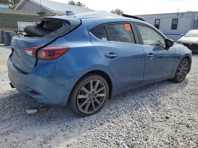 Photo 2 VIN: 3MZBN1M32JM164320 - MAZDA 3 