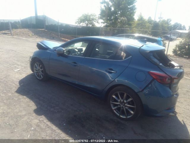 Photo 2 VIN: 3MZBN1M34JM163976 - MAZDA 3 5-DOOR 