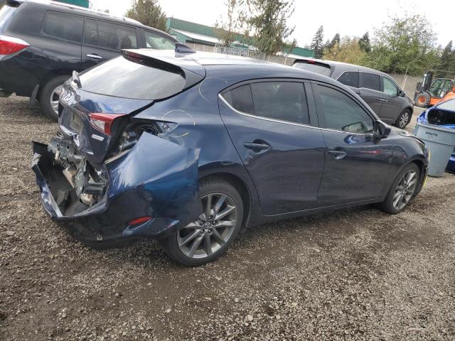 Photo 2 VIN: 3MZBN1M36JM268129 - MAZDA 3 GRAND TO 