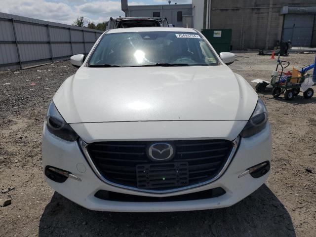 Photo 4 VIN: 3MZBN1M37JM164653 - MAZDA 3 GRAND TO 