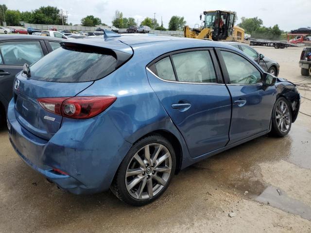 Photo 2 VIN: 3MZBN1M37JM176141 - MAZDA 3 GRAND TO 