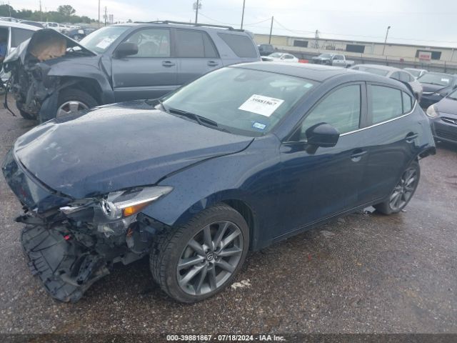 Photo 1 VIN: 3MZBN1M37JM217349 - MAZDA MAZDA3 