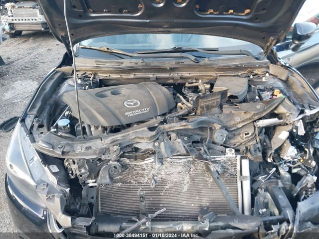 Photo 9 VIN: 3MZBN1M38JM163804 - MAZDA MAZDA3 