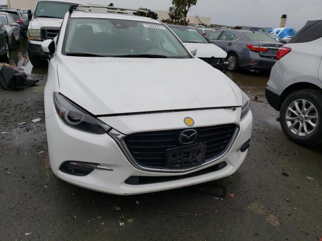 Photo 4 VIN: 3MZBN1M38JM175676 - MAZDA 3 GRAND TO 