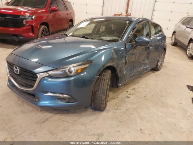 Photo 1 VIN: 3MZBN1M38JM266169 - MAZDA MAZDA3 