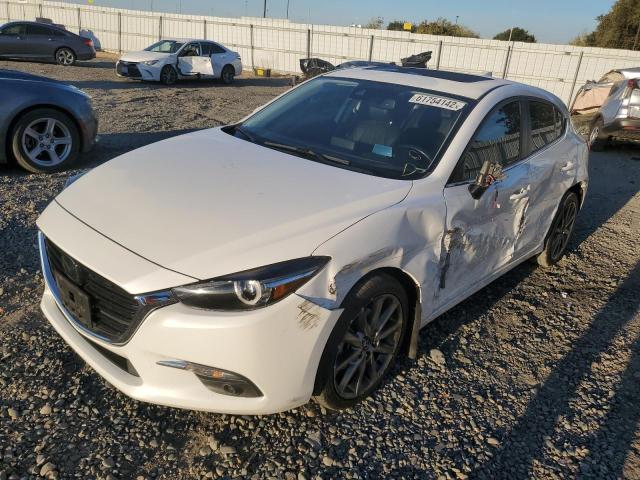 Photo 1 VIN: 3MZBN1M38JM267094 - MAZDA 3 GRAND TO 