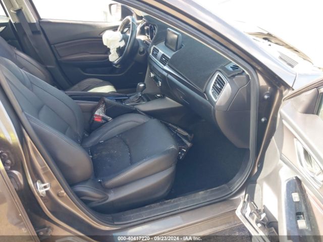 Photo 4 VIN: 3MZBN1M39JM161141 - MAZDA MAZDA3 