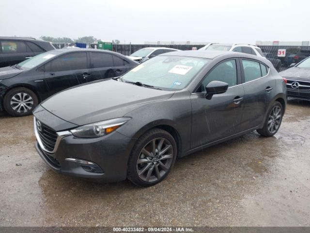 Photo 1 VIN: 3MZBN1M39JM176657 - MAZDA MAZDA3 