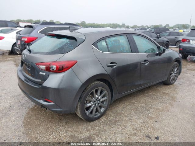 Photo 3 VIN: 3MZBN1M39JM176657 - MAZDA MAZDA3 