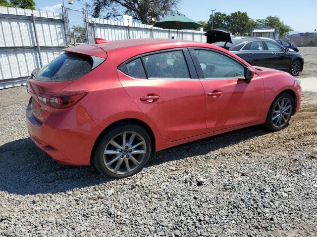 Photo 2 VIN: 3MZBN1M39JM182989 - MAZDA 3 GRAND TO 