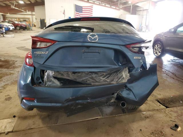 Photo 5 VIN: 3MZBN1M3XJM159947 - MAZDA 3 