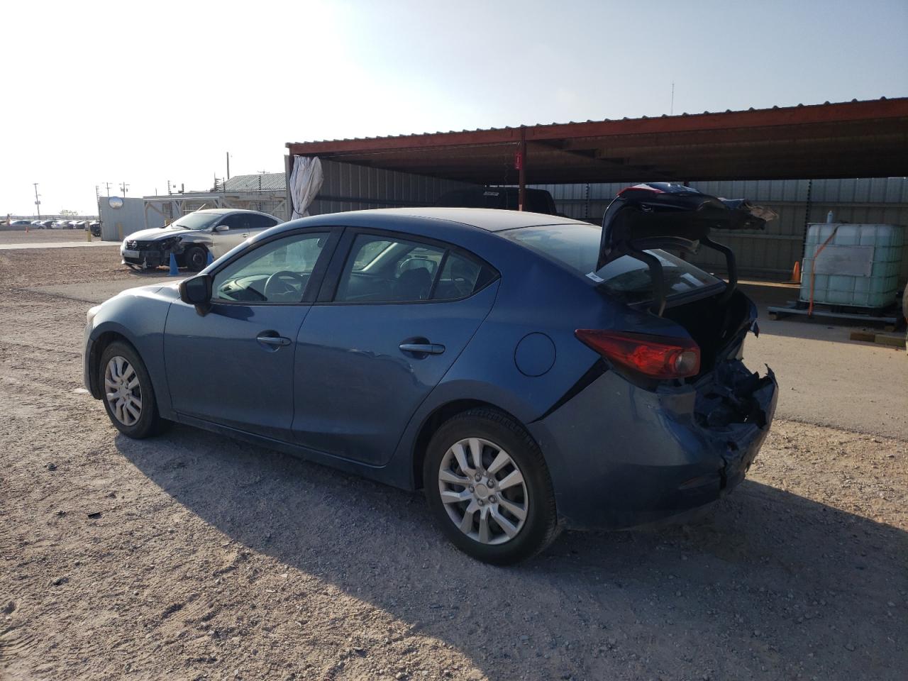 Photo 1 VIN: 3MZBN1U70HM112178 - MAZDA 3 