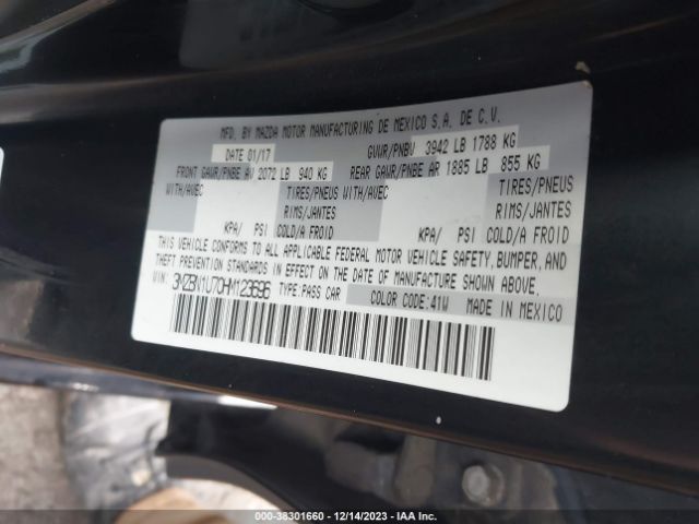 Photo 8 VIN: 3MZBN1U70HM123696 - MAZDA MAZDA3 