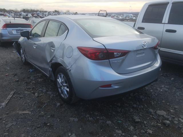 Photo 2 VIN: 3MZBN1U70JM181703 - MAZDA 3 