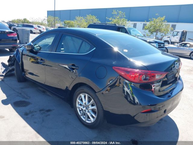 Photo 2 VIN: 3MZBN1U70JM223531 - MAZDA MAZDA3 