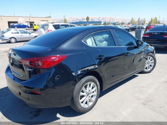 Photo 3 VIN: 3MZBN1U70JM223531 - MAZDA MAZDA3 