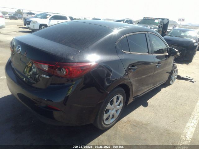 Photo 3 VIN: 3MZBN1U70JM228499 - MAZDA 3 4-DOOR 