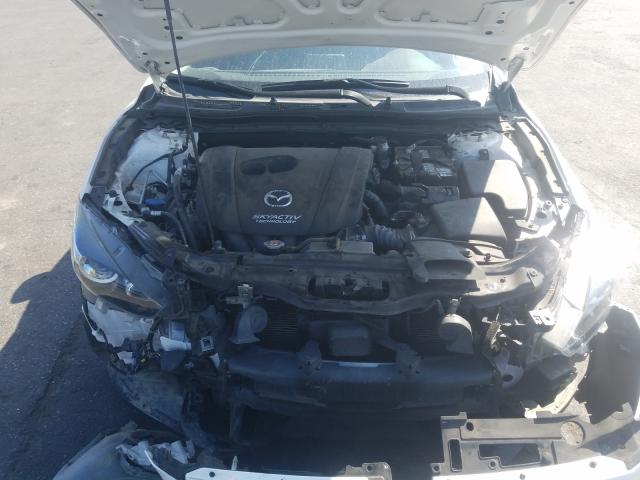 Photo 6 VIN: 3MZBN1U70JM247926 - MAZDA 3 