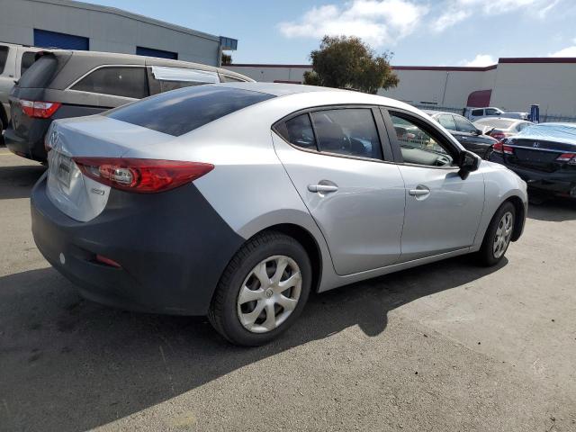 Photo 2 VIN: 3MZBN1U71HM100556 - MAZDA 3 SPORT 