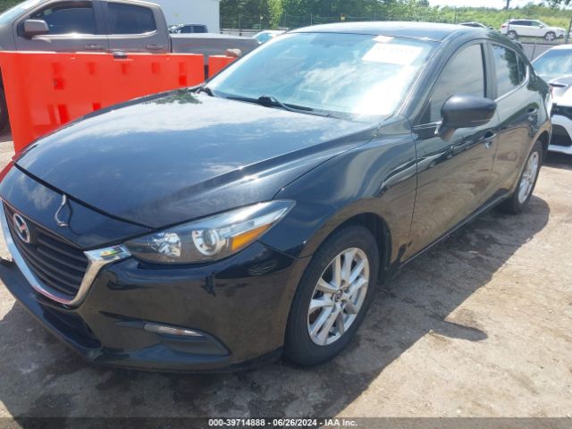 Photo 1 VIN: 3MZBN1U71HM157906 - MAZDA MAZDA3 