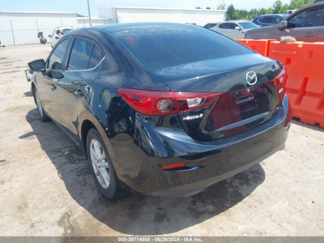 Photo 2 VIN: 3MZBN1U71HM157906 - MAZDA MAZDA3 