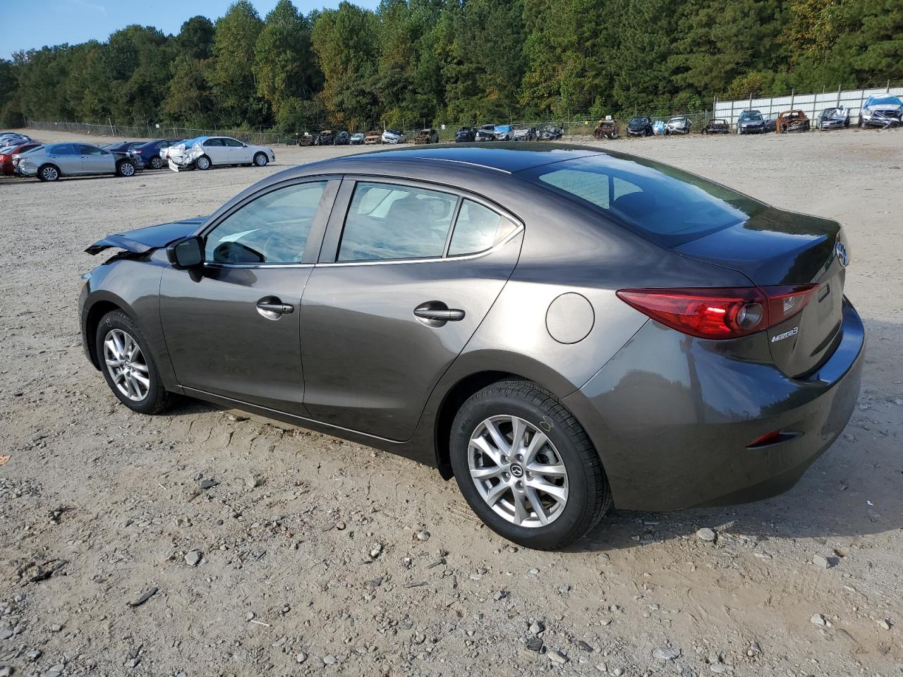 Photo 1 VIN: 3MZBN1U71JM174310 - MAZDA 3 