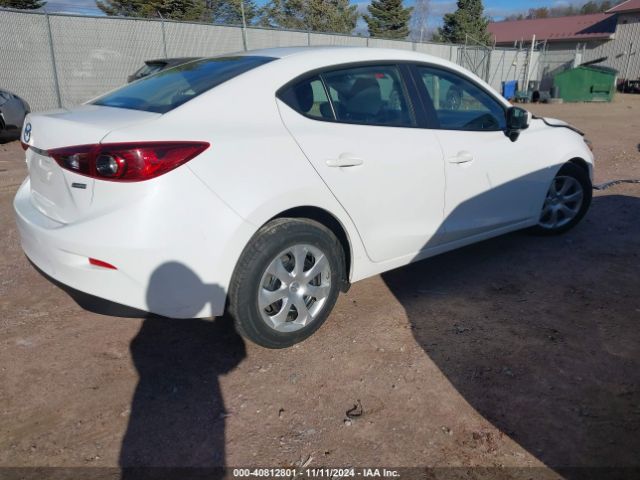 Photo 3 VIN: 3MZBN1U72HM101568 - MAZDA MAZDA3 