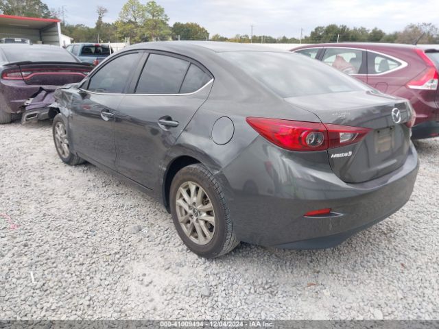 Photo 2 VIN: 3MZBN1U72HM140869 - MAZDA MAZDA3 