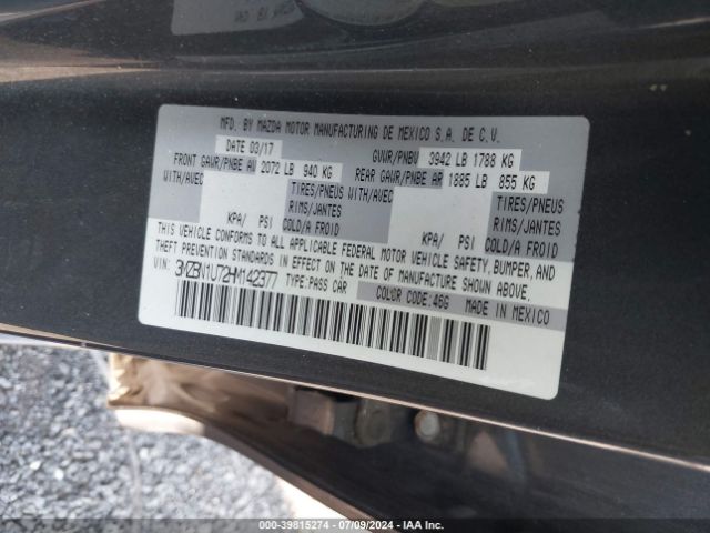 Photo 8 VIN: 3MZBN1U72HM142377 - MAZDA MAZDA3 