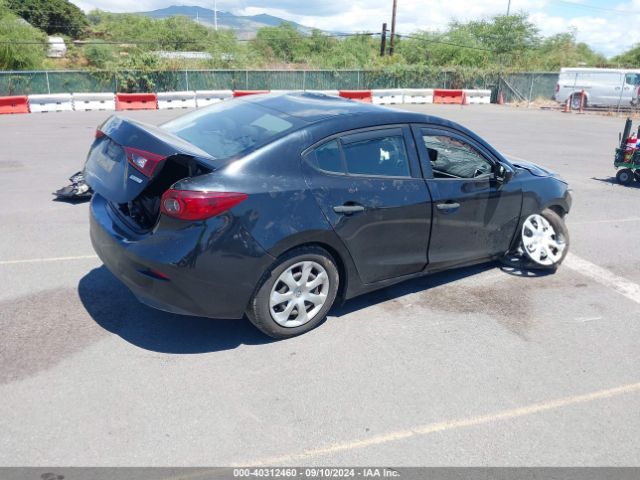 Photo 3 VIN: 3MZBN1U72JM185087 - MAZDA MAZDA3 