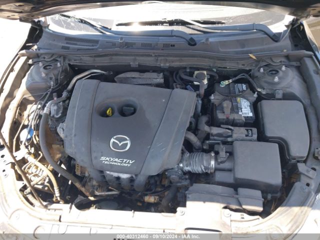 Photo 9 VIN: 3MZBN1U72JM185087 - MAZDA MAZDA3 