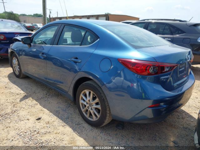 Photo 2 VIN: 3MZBN1U73JM188323 - MAZDA MAZDA3 