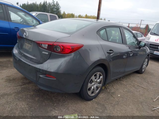 Photo 3 VIN: 3MZBN1U73JM211776 - MAZDA MAZDA3 4-DOOR 