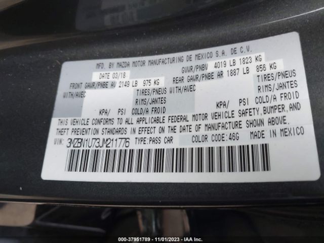 Photo 8 VIN: 3MZBN1U73JM211776 - MAZDA MAZDA3 4-DOOR 