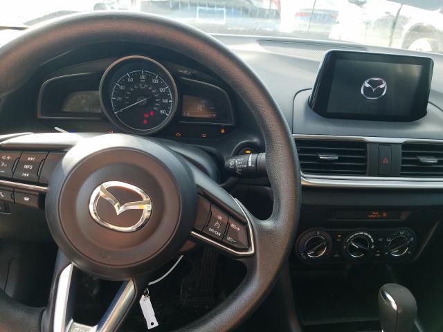 Photo 8 VIN: 3MZBN1U73JM238797 - MAZDA 3 