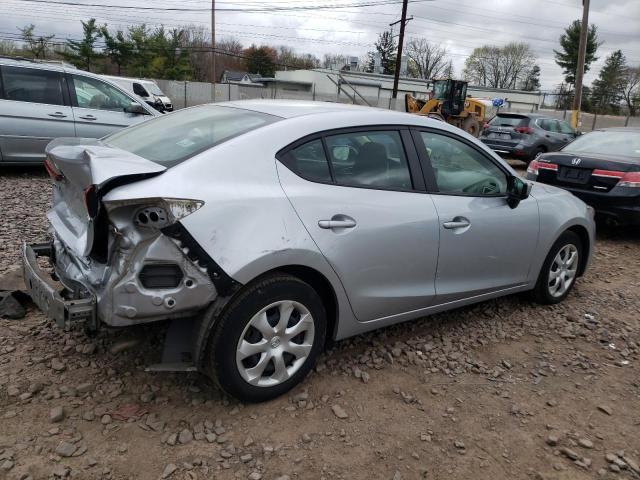 Photo 2 VIN: 3MZBN1U73JM241327 - MAZDA 3 