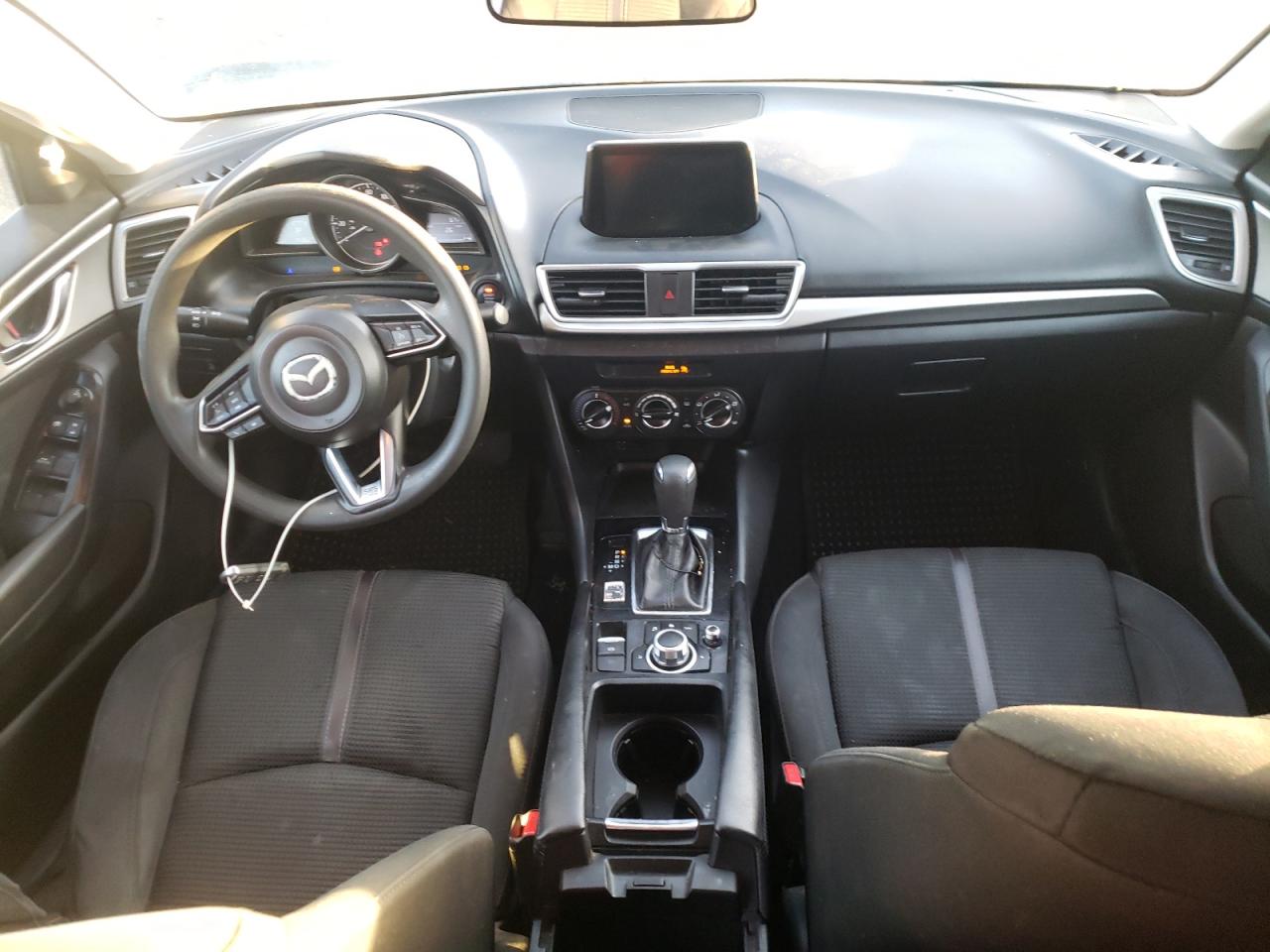 Photo 7 VIN: 3MZBN1U74HM145314 - MAZDA 3 