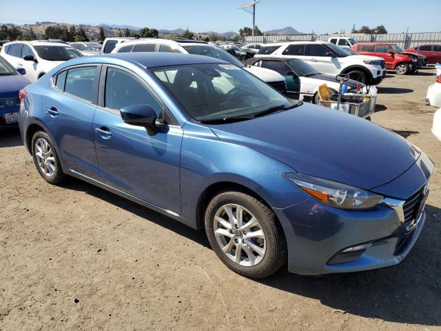 Photo 3 VIN: 3MZBN1U74JM189044 - MAZDA 3 