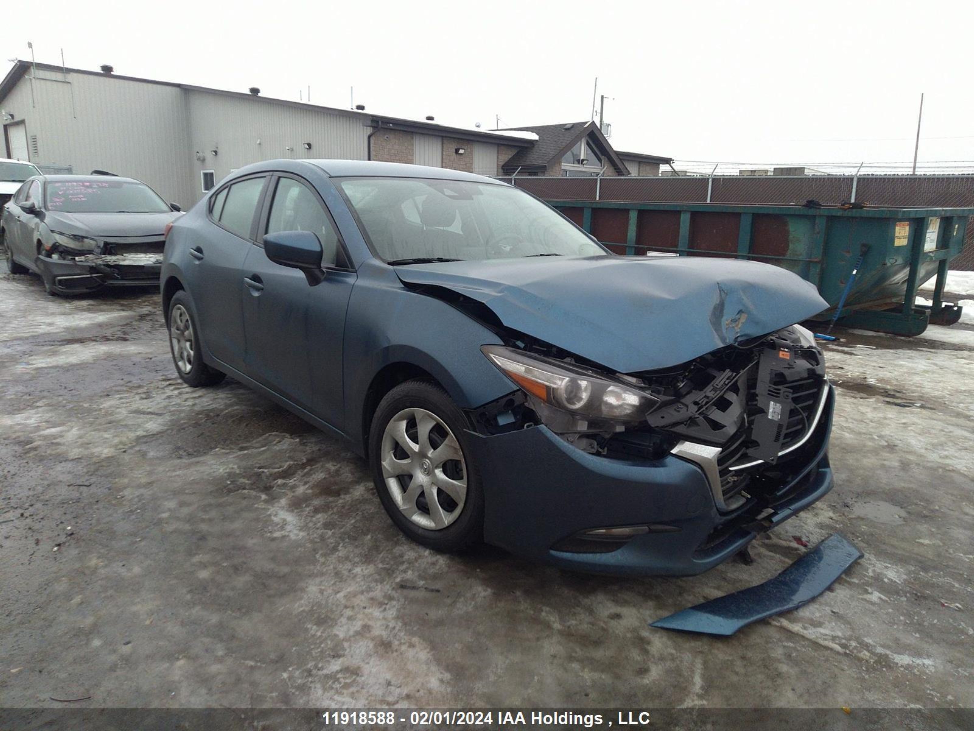 Photo 0 VIN: 3MZBN1U74JM221054 - MAZDA 3 