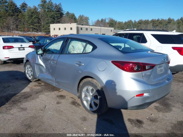 Photo 2 VIN: 3MZBN1U75HM108000 - MAZDA MAZDA3 4-DOOR 